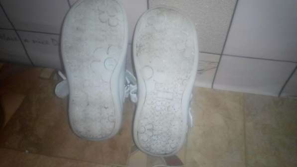 Туфли белые в фото 5