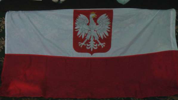 Флаги польские с гербом и без. новые в Саратове
