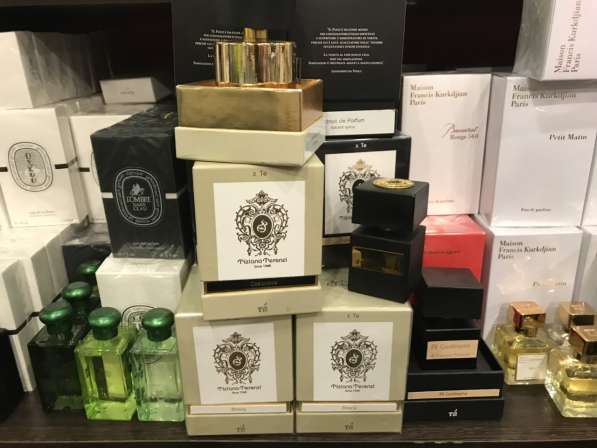 Селективная Оригинальная парфюмерия оптом в Москве