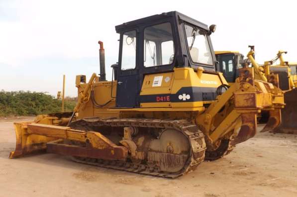 Запасные части бульдозеров KOMATSU D41E3