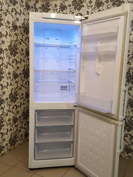 Холодильник "Самsung" бу в Москве фото 5