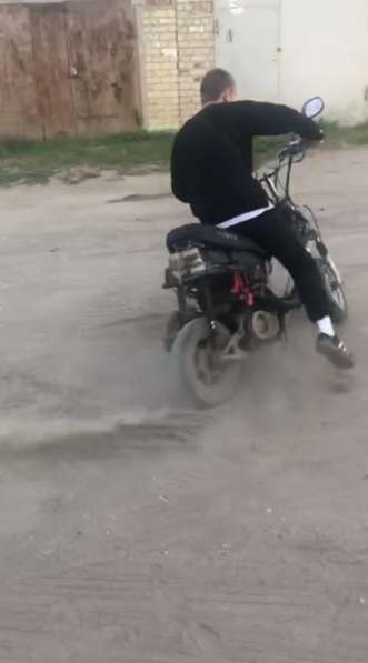 Продам скутер в Саратове