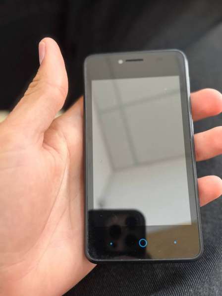 Продаю телефон ZTE