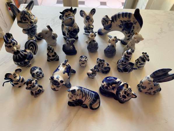 Cтатуэтки-миниатюры под Гжель