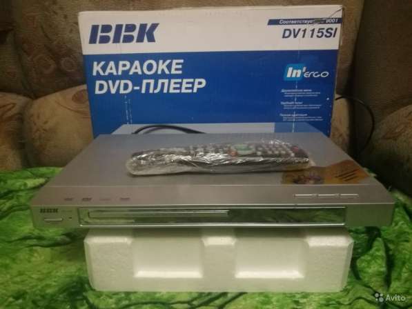 DVD-плеер DV115SI с караоке