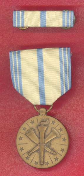 США медаль За службу в резерве вооружённых сил Нац Гвардия в Орле фото 3