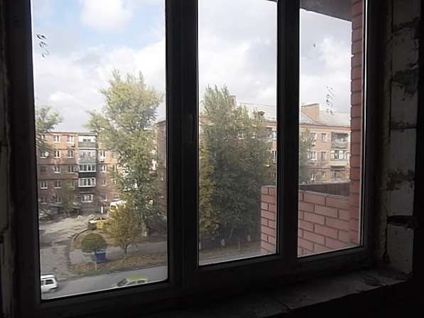 Продам двухкомнатную квартиру в Ростове-на-Дону. Жилая площадь 76 кв.м. Этаж 5. Дом кирпичный. в Ростове-на-Дону фото 8