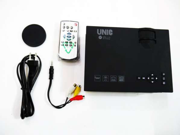 Мультимедийный проектор Unic UC68 WIFI в 