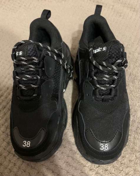 Balenciaga triple S в Казани фото 6