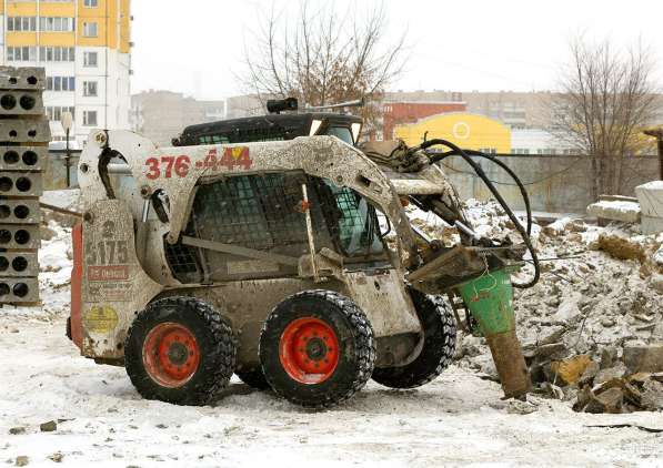 Аренда погрузчика Bobcat с гидромолотом в Саратове фото 4