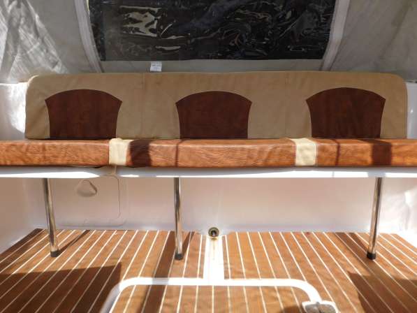 Продажа прогулочного катера Vympel 5400 OPEN BowRider + тент в Санкт-Петербурге фото 3