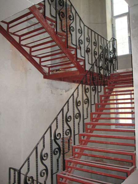 Лестницы на металлокаркасе в Улан-Удэ фото 11