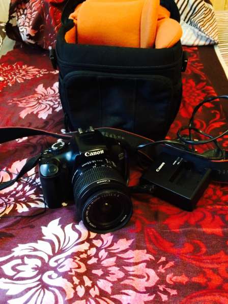 Canon EOS 1100D