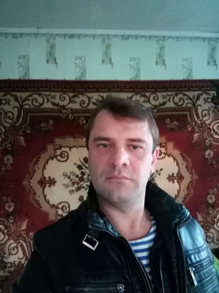 Сергей, 39 лет, хочет пообщаться