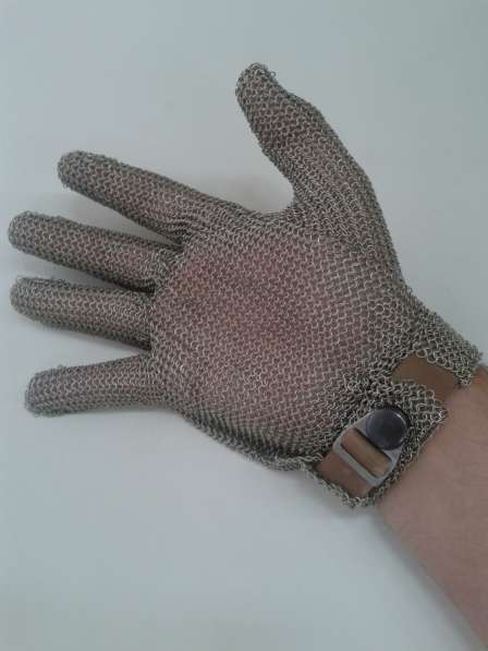 Продаем кольчужные перчатки собственного производства в Чебоксарах