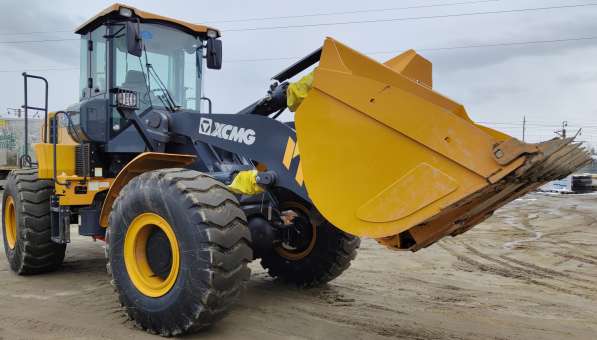 Фронтальный погрузчик XCMG ZL60GV в Чалтыре фото 15