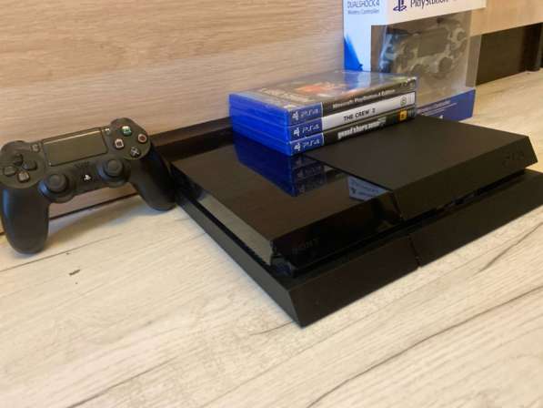 PlayStation 4 в Санкт-Петербурге фото 3