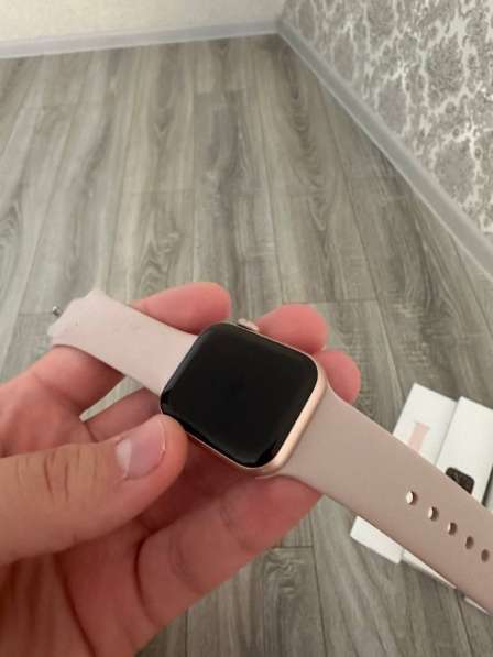 Apple Watch SE GPS Aluminum в Чебоксарах фото 8