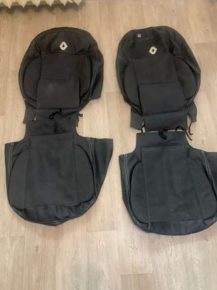 Комплект чехлов на рено