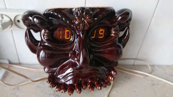 Чaсы элeктpонные нaстенные 2шт в Челябинске фото 13