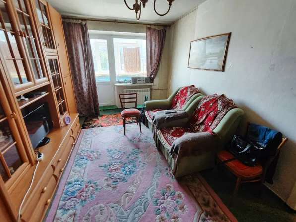 Продается 1 комнатная квартира в г. Луганск, кв. 50 лет Октя в фото 4