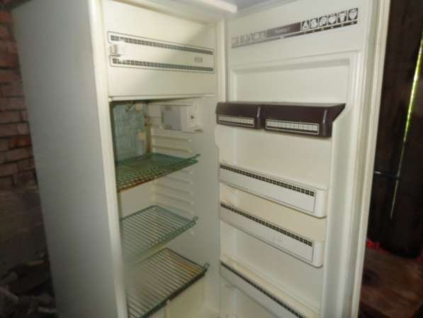 Холодильник бирюса-17 хтс в Юрге