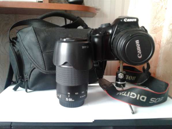 Зеркальный фотоаппарат Canon eos 1100 D