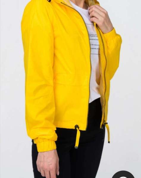 Ветровка ONLY в Москве