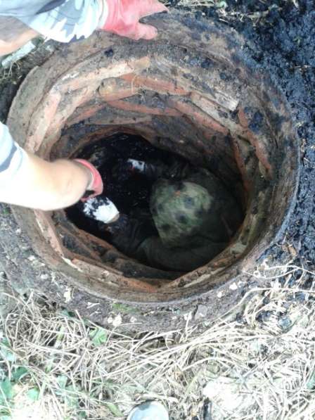 Ручная чистка канализационных колодцев в Новочеркасске фото 3