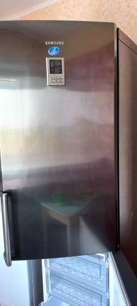Продам холодильник в Воркуте