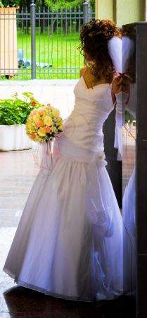 Элегантное свадебное платье, размер 42