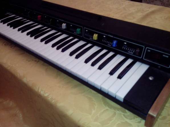 Продам синтезатор VERMONA PIANO STRINGS в фото 3