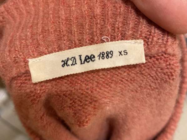 Свитер женский Lee