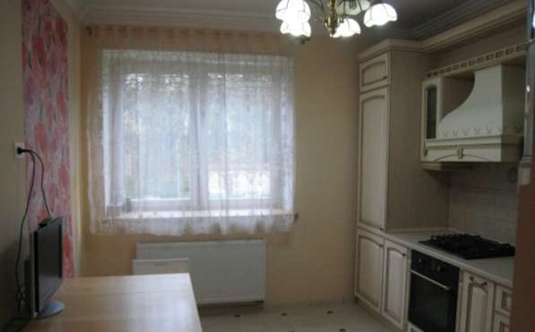 Сдам 2-комн. с евроремонтом и мебелью в Калининграде фото 18