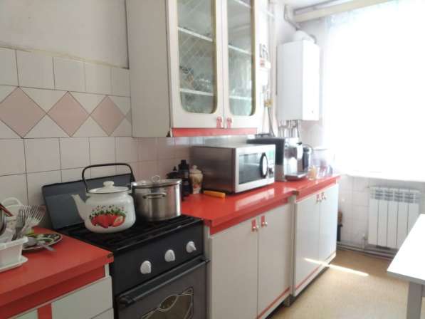 Продам трёхкомнатную квартиру в элитном районе в Севастополе фото 5