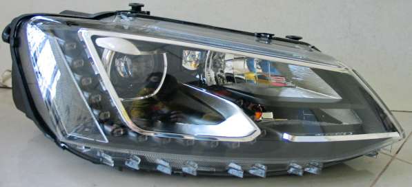 Тюнинг фары передняя оптика Volkswagen Jetta 6 в фото 5