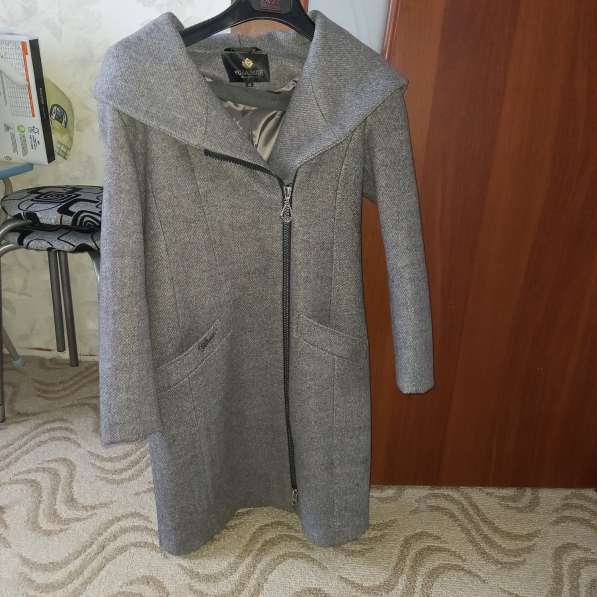 Продам вещи ; пальто осеннее, сапоги зимние и осеннее в Ульяновске фото 3