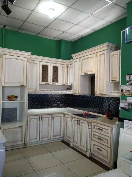 Мебельный салон в фото 10