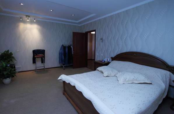 4-комнатная квартира в элитном доме в Новосибирске фото 5