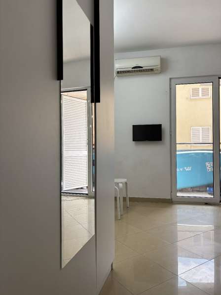 Продается студия в Бечичи, Черногория в фото 8