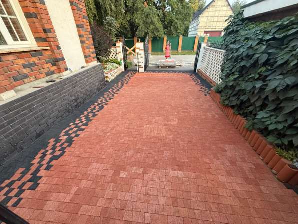 Укладка тротуарный плитки и брусчатки