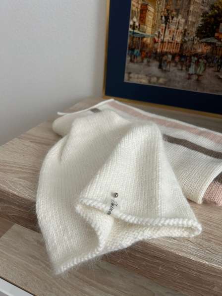 Женские шапки