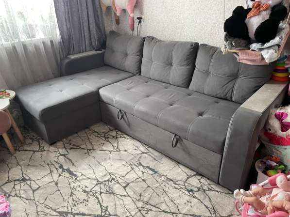Продам диван угловой 35 т. р