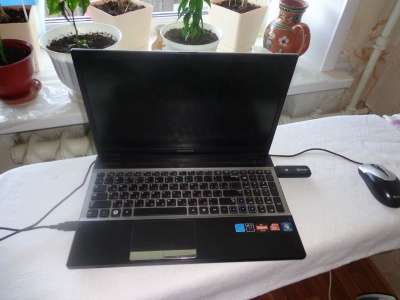 ноутбук Samsung NP305V5A-T07RU