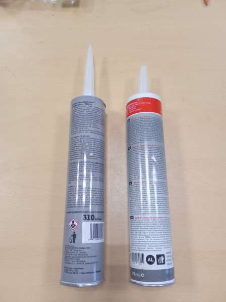 Клей для вклейки стекол в Москве фото 3