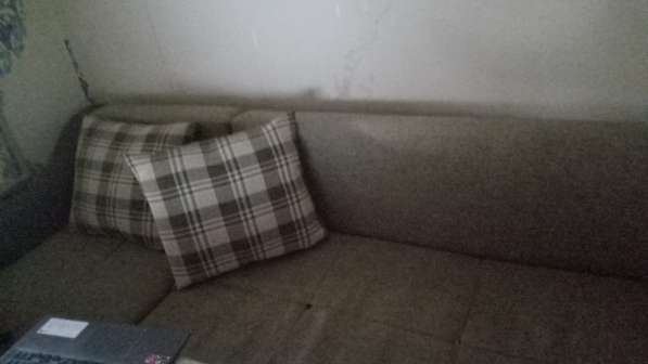 Продам диван б/у недорого в отличном состоянии в фото 3