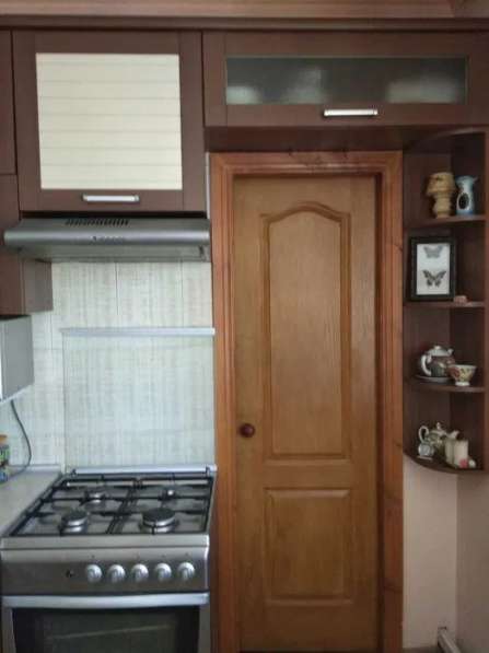 Продается дом 100м2 в городе Луганск, Центр, улица 19 линия в фото 4