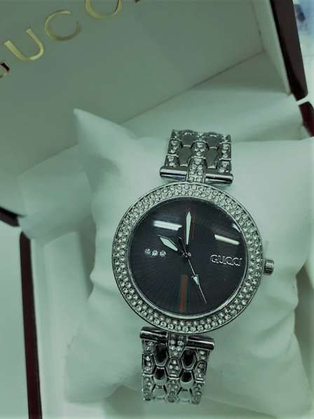 Часы женские от гучи кварцевые. Отличный подарок в Москве фото 7