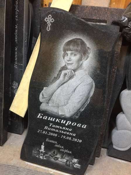 Изготовление памятников из карельского гранита в Тамбове фото 5