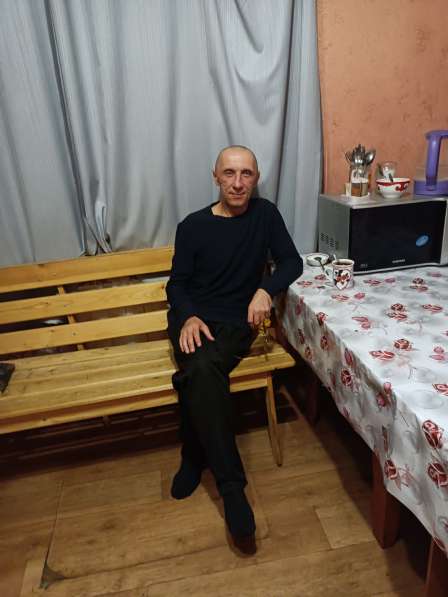 Андрей, 52 года, хочет пообщаться